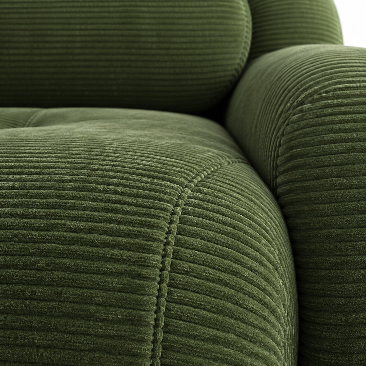 Canapé Grenade 3 places en velours côtelé vert olive, détail du tissu